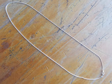 Load image into Gallery viewer, STERLING SILVER SOLID CHAIN- 55CM

